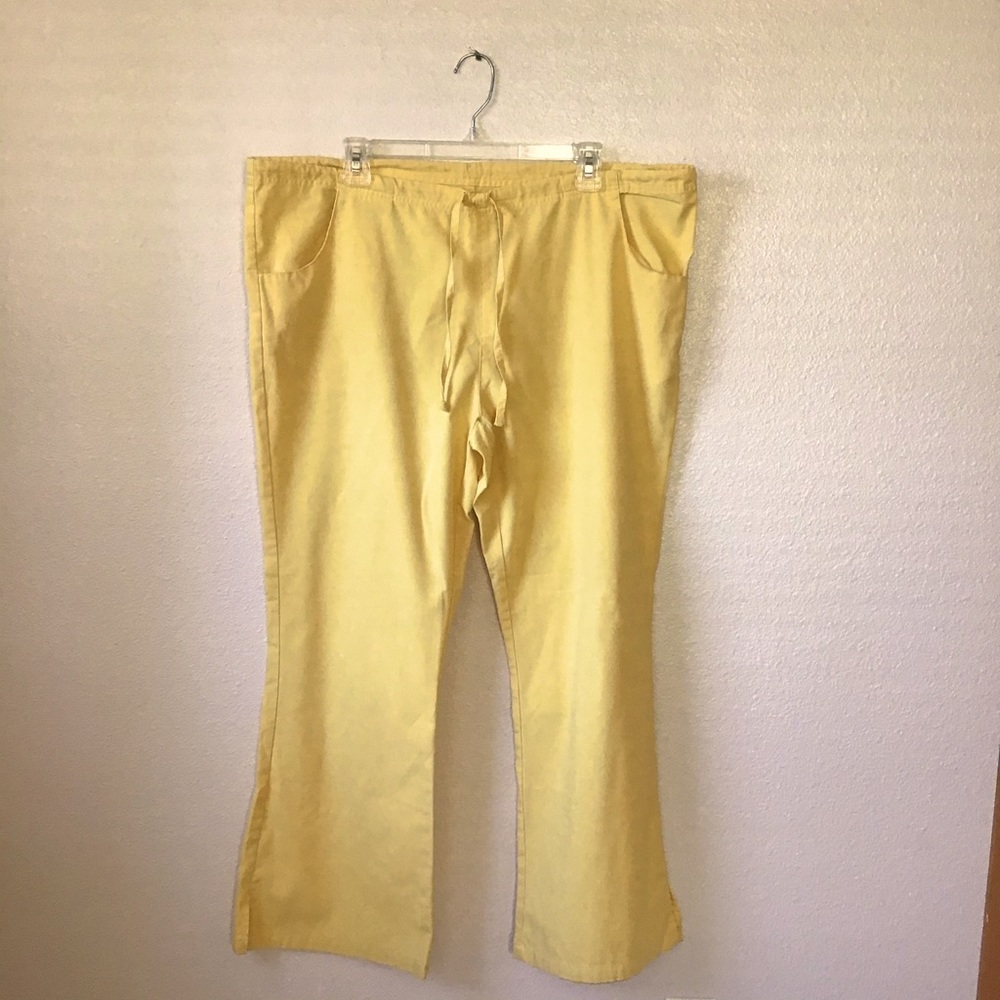Dickies scrub pants.